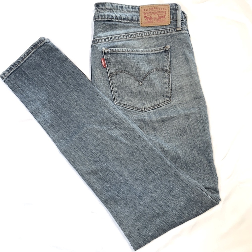 Levi’s | 711 Skinny Jeans | 31